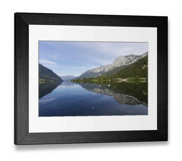 Framed Print : Grundlsee Lake with Mt Backenstein, Ausseerland region, Salzkammergut, Styria, Austria Framed Print : Grundlsee Lake with Mt Backenstein, Ausseerland region, Salzkammergut, Styria, Austria