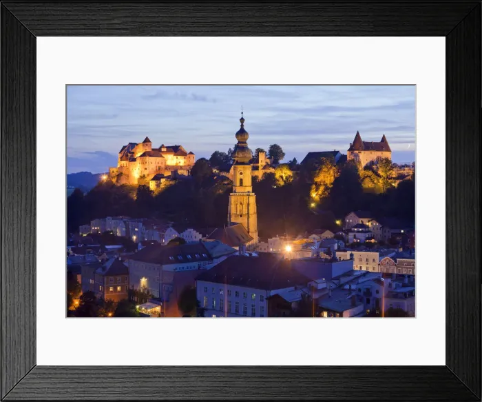 Framed Print : Townscape with Burghausen Castle and the parish church of St. Jacob, at night, Burghausen, Upper Bavaria, Bavaria, Germany Framed Print : Townscape with Burghausen Castle and the parish church of St. Jacob, at night, Burghausen, Upper Bavaria, Bavaria, Germany