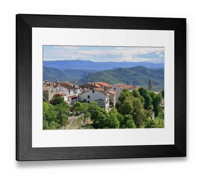 Framed Print : View across the town with the Church of Saint Margareth, Motovun, Montona, Mirna Valley, Istria, Croatia Framed Print : View across the town with the Church of Saint Margareth, Motovun, Montona, Mirna Valley, Istria, Croatia
