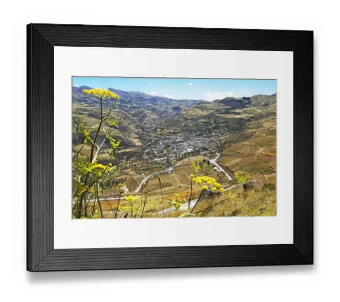 Framed Print : View of the town of Alausi, start the Andean railway Nariz del Diablo, Alausi, Chimborazo Province, Ecuador