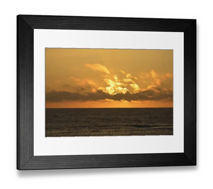 Framed Print : Sunset over the sea in El Golfo, Lanzarote, Canary Islands, Spain Framed Print : Sunset over the sea in El Golfo, Lanzarote, Canary Islands, Spain