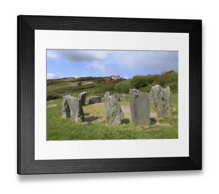 Framed Print : Drombeg Stone Circle, Megalithic culture, Glandore, Republic of Ireland, British Isles, Europe