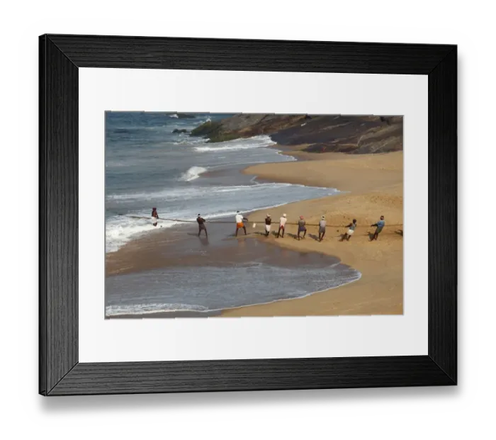 Framed Print : Fishermen pulling in a net, beach south of Kovalam, Malabar Coast, Malabar, Kerala, southern India, India, Asia Framed Print : Fishermen pulling in a net, beach south of Kovalam, Malabar Coast, Malabar, Kerala, southern India, India, Asia