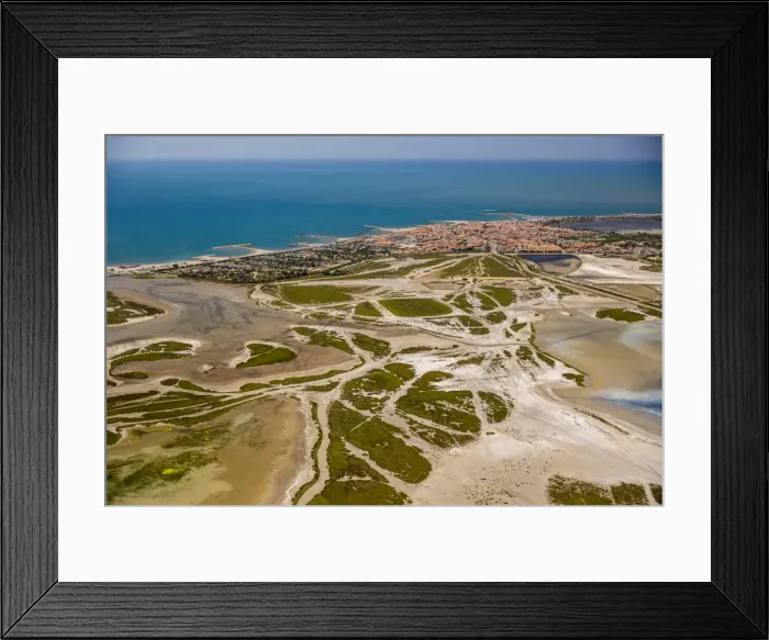 Framed Print : Coastline, Saintes-Maries-de-la-Mer, Camargue, Provence-Alpes-Cote dAzur, France Framed Print : Coastline, Saintes-Maries-de-la-Mer, Camargue, Provence-Alpes-Cote dAzur, France