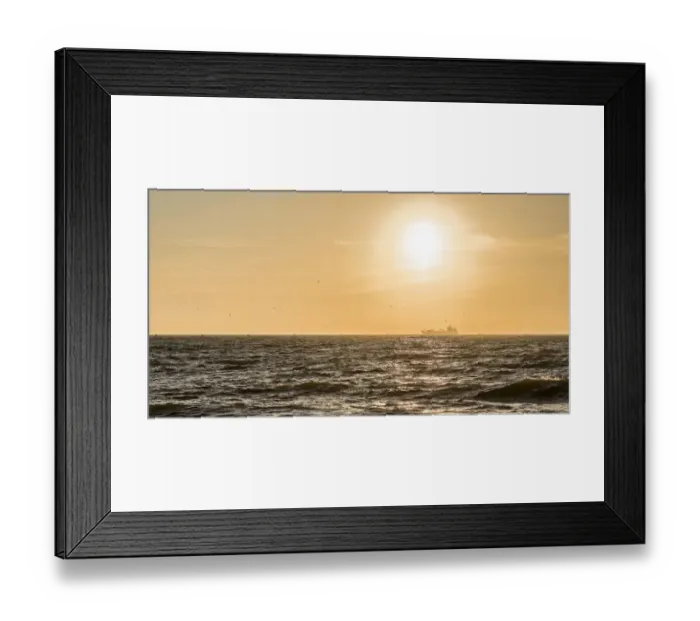 Framed Print : Sunset over the sea off ??Sylt, Schleswig-Holstein, Germany Framed Print : Sunset over the sea off ??Sylt, Schleswig-Holstein, Germany