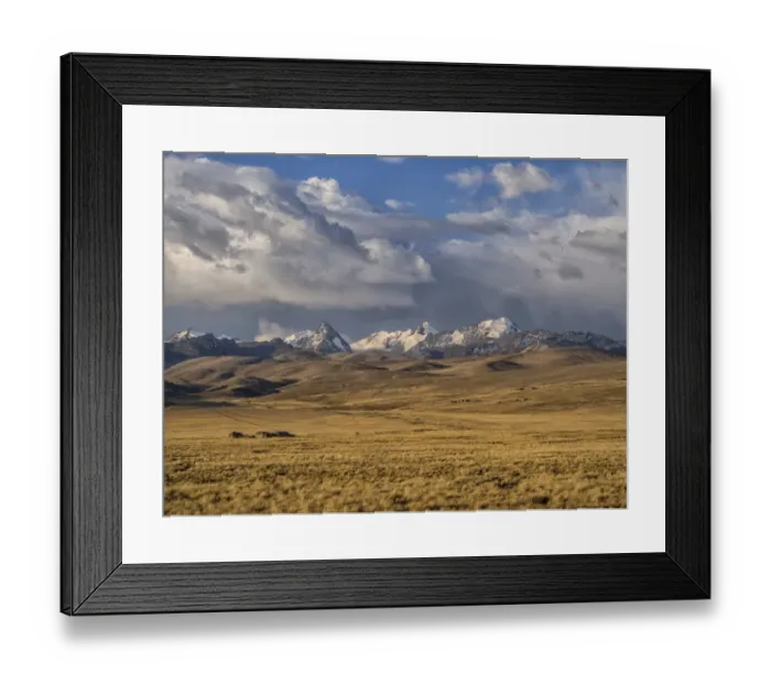 Framed Print : Cordillera Real at sunset, Bolivian plateau Altiplano, La Paz, Bolivia Framed Print : Cordillera Real at sunset, Bolivian plateau Altiplano, La Paz, Bolivia