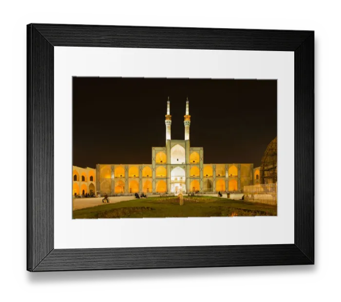 Framed Print : Amir Chakhmagh Mosque at night, Yazd, Iran Framed Print : Amir Chakhmagh Mosque at night, Yazd, Iran