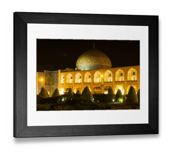 Framed Print : Sheikh Lutfollah Mosque, on Maydan-e Imam, or Maydan-e Shah or Maydan-e Naqsh-e Jahan, or Imam Square, Naghshe Jahan, Isfahan, Iran Framed Print : Sheikh Lutfollah Mosque, on Maydan-e Imam, or Maydan-e Shah or Maydan-e Naqsh-e Jahan, or Imam Square, Naghshe Jahan, Isfahan, Iran