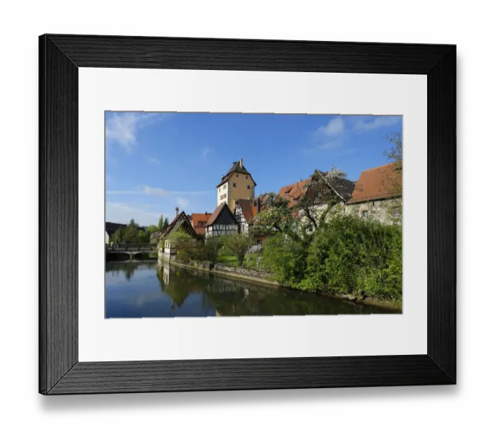 Framed Print : Wassertor Gate on the Pegnitz River, Hersbruck, Middle Franconia, Franconia, Bavaria, Germany Framed Print : Wassertor Gate on the Pegnitz River, Hersbruck, Middle Franconia, Franconia, Bavaria, Germany