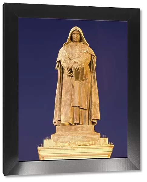 Statue of Giordano Bruno, Campo de Fiori, at night, Rome, Lazio, Italy