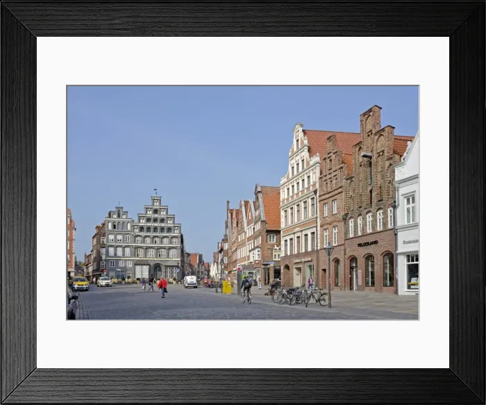 Framed Print : Am Sande square, Luneburg, Lower Saxony, Germany Framed Print : Am Sande square, Luneburg, Lower Saxony, Germany