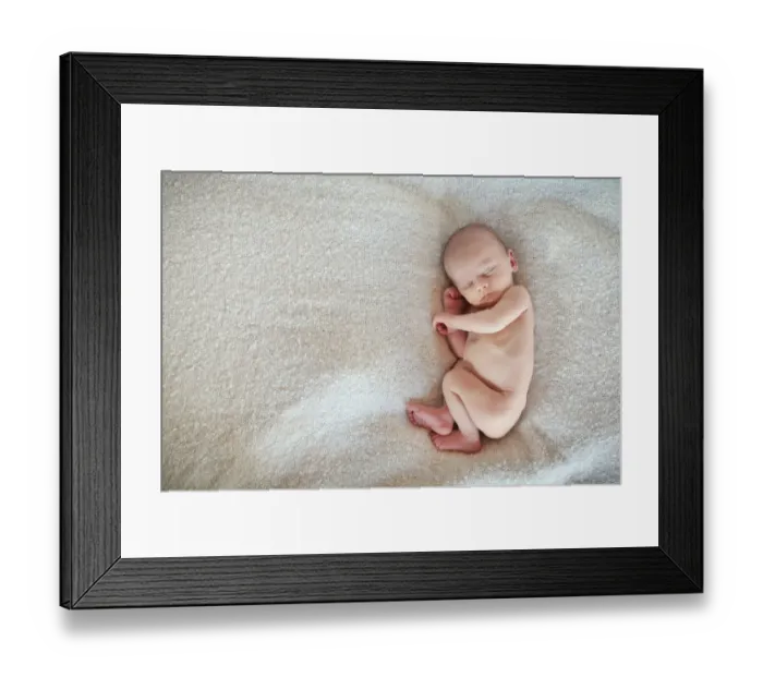 Framed Print : Newborn baby, 3 weeks, sleeping Framed Print : Newborn baby, 3 weeks, sleeping