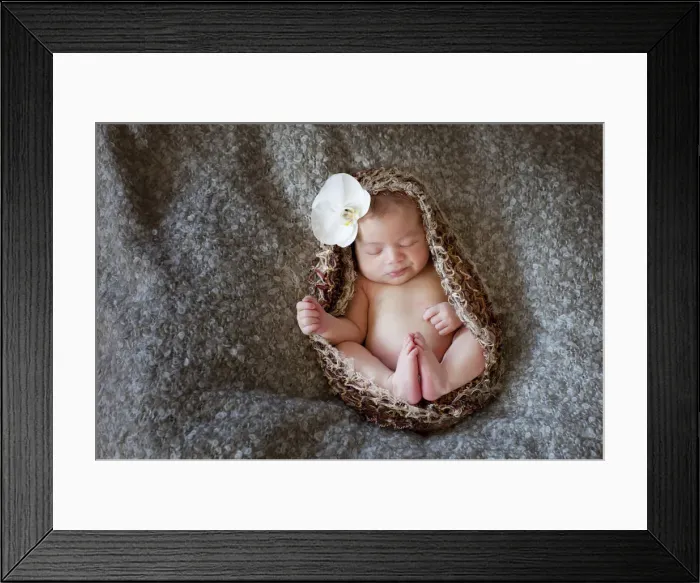 Framed Print : Newborn baby, five days, asleep Framed Print : Newborn baby, five days, asleep