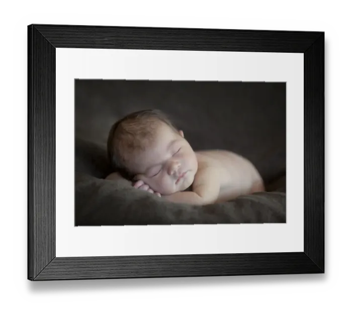 Framed Print : Newborn baby, five days, asleep Framed Print : Newborn baby, five days, asleep
