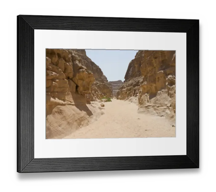 Framed Print : White Canyon near Dahab, Sinai, Egypt, Africa Framed Print : White Canyon near Dahab, Sinai, Egypt, Africa