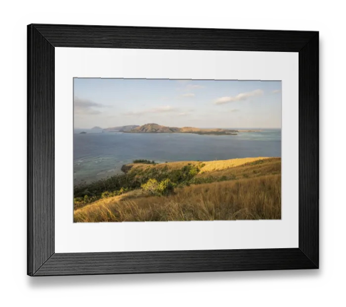 Framed Print : View from Tavewa on Nacula, Yasawa Islands, Fiji Framed Print : View from Tavewa on Nacula, Yasawa Islands, Fiji