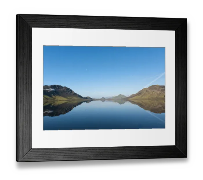 Framed Print : Reflection in the still lake, panoramic mountain landscape at Alftavatn lake, Laugavegur trekking route, Highlands, Sudurland, Iceland
