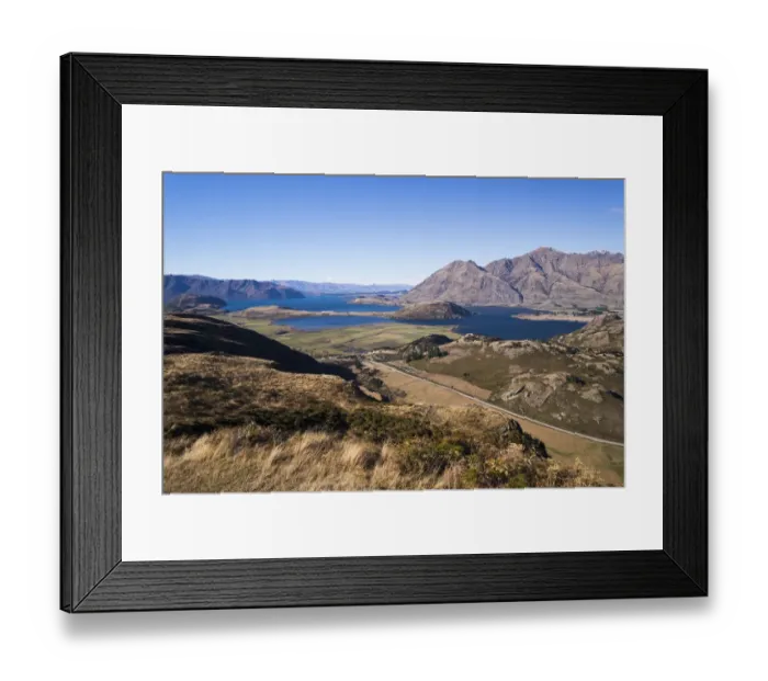Framed Print : Lake Wanaka, Otago Region, South Island, New Zealand