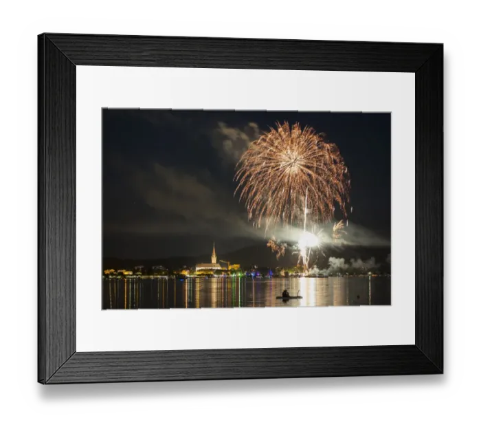 Framed Print : Fireworks during the Hausherrenfest festival, couple on a floating island in Lake Constance at the front, Radolfzell, Baden-Wurttemberg, Germany Framed Print : Fireworks during the Hausherrenfest festival, couple on a floating island in Lake Constance at the front, Radolfzell, Baden-Wurttemberg, Germany