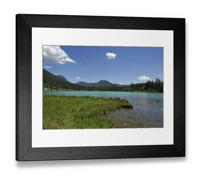 Framed Print : The shimmering green Lake Hintersee, Ramsau bei Berchtesgaden, Berchtesgadener Land District, Upper Bavaria, Bavaria, Germany Framed Print : The shimmering green Lake Hintersee, Ramsau bei Berchtesgaden, Berchtesgadener Land District, Upper Bavaria, Bavaria, Germany