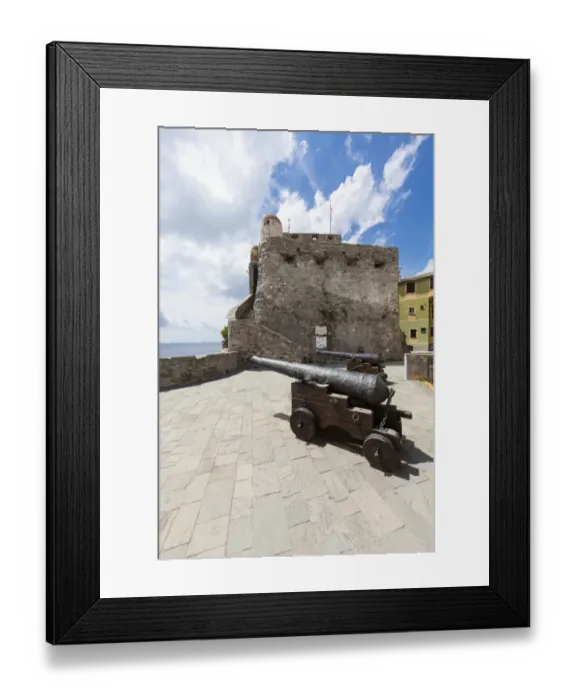 Framed Print : Castello della Dragonara in Camogli Fortress, Province of Genoa, Liguria, Italian Riviera, The Levant, Italy