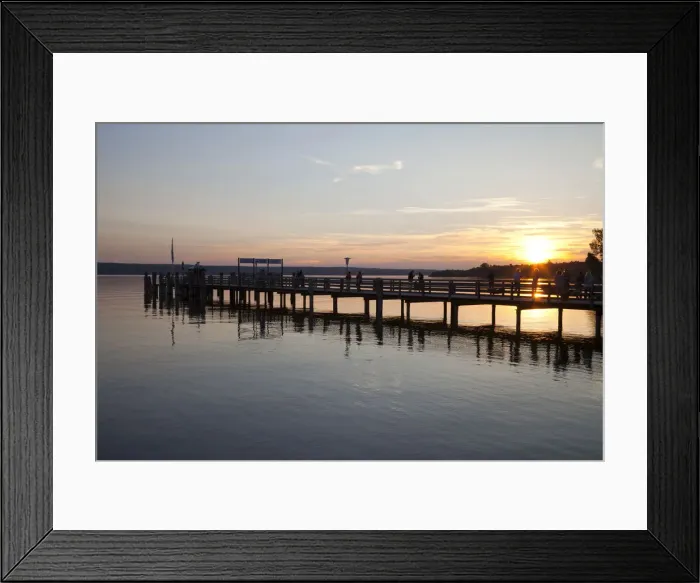 Framed Print : Jetty on Ammersee Lake or Lake Ammer in the evening light, Herrsching, Fuenfseenland, Upper Bavaria, Bavaria, Germany Framed Print : Jetty on Ammersee Lake or Lake Ammer in the evening light, Herrsching, Fuenfseenland, Upper Bavaria, Bavaria, Germany