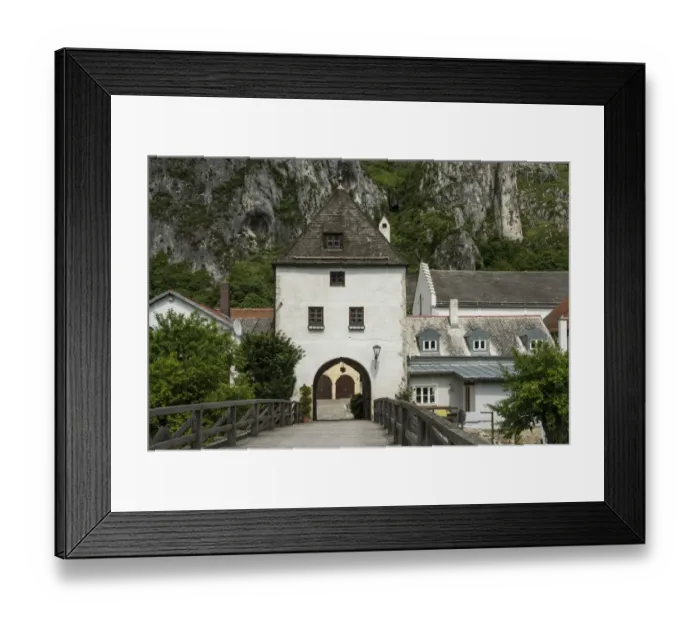 Framed Print : Markttor gate, Altmuhltal, Essing, Bavaria, Germany Framed Print : Markttor gate, Altmuhltal, Essing, Bavaria, Germany