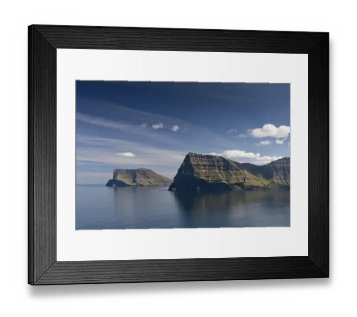 Framed Print : Cape Enniberg and the island of Vidoy, Kunoy, Norooyar, Faroe Islands, Denmark Framed Print : Cape Enniberg and the island of Vidoy, Kunoy, Norooyar, Faroe Islands, Denmark