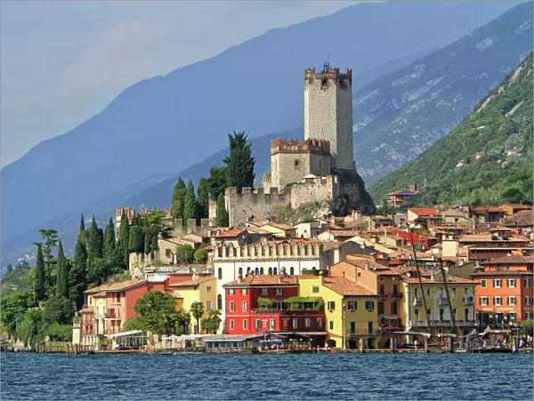 Townscape with Lake Garda, Malcesine, Verona province, Veneto, Italy