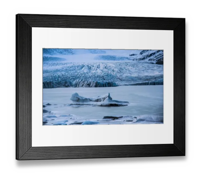 Framed Print : Fjallsarlon at the Vatnajokull glacier, Austurland, Iceland Framed Print : Fjallsarlon at the Vatnajokull glacier, Austurland, Iceland