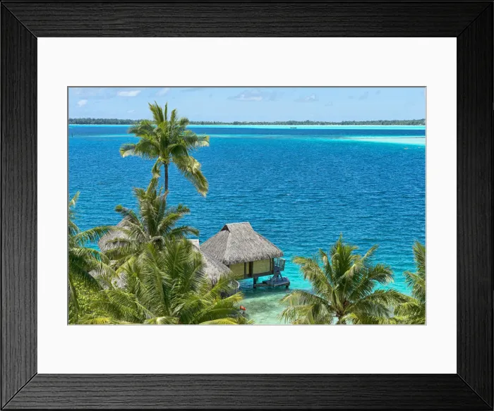 Framed Print : Overwater bungalow, South Pacific, Bora Bora, French Polynesia Framed Print : Overwater bungalow, South Pacific, Bora Bora, French Polynesia