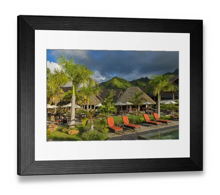 Framed Print : Evening mood at the pool, Mo orea, French Polynesia