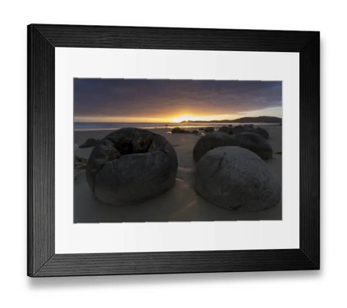 Framed Print : Moeraki Boulders on the beach at sunrise, Moeraki Beach, Hampden, Otago Region, New Zealand Framed Print : Moeraki Boulders on the beach at sunrise, Moeraki Beach, Hampden, Otago Region, New Zealand