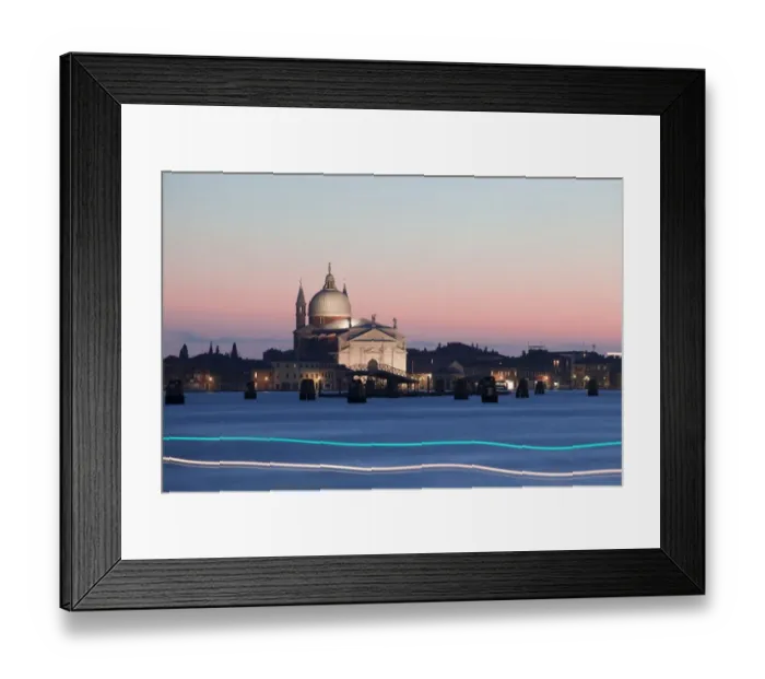 Framed Print : San Giorgio Maggiore and Giudecca at dusk, Venice, Venezien, Italy Framed Print : San Giorgio Maggiore and Giudecca at dusk, Venice, Venezien, Italy