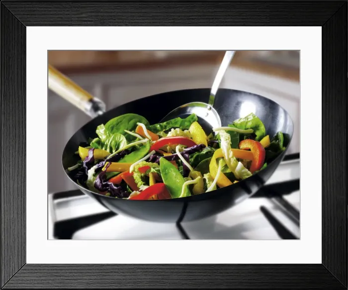 Framed Print : Stirfry cooking in a wok Framed Print : Stirfry cooking in a wok