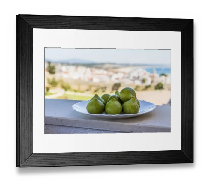 Framed Print : Fresh green figs -Ficus carica- on a plate, Lagos, Algarve, Portugal, Europe Framed Print : Fresh green figs -Ficus carica- on a plate, Lagos, Algarve, Portugal, Europe