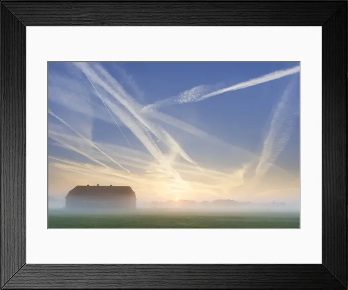 Framed Print : Barn, condensation trails in the sky, sunrise in Basse, Lake Mariensee, Neustadt am Ruebenberge, Lower Saxony, Germany, Europe Framed Print : Barn, condensation trails in the sky, sunrise in Basse, Lake Mariensee, Neustadt am Ruebenberge, Lower Saxony, Germany, Europe