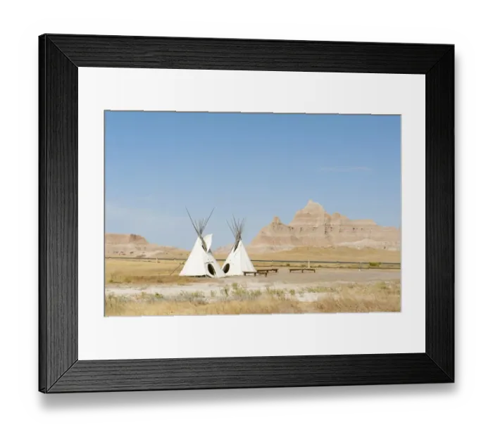 Framed Print : Teepees, tents of the Oglala Lakota or Oglala Sioux subtribes, eroded landscape and grass prairie, Badlands National Park, South Dakota, USA, United States of America, North America Framed Print : Teepees, tents of the Oglala Lakota or Oglala Sioux subtribes, eroded landscape and grass prairie, Badlands National Park, South Dakota, USA, United States of America, North America