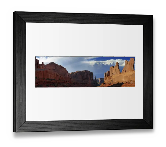 Framed Print : Panorama of rock formations of the Courthouse Towers, Arches-Nationalpark, near Moab, Utah, United States Framed Print : Panorama of rock formations of the Courthouse Towers, Arches-Nationalpark, near Moab, Utah, United States