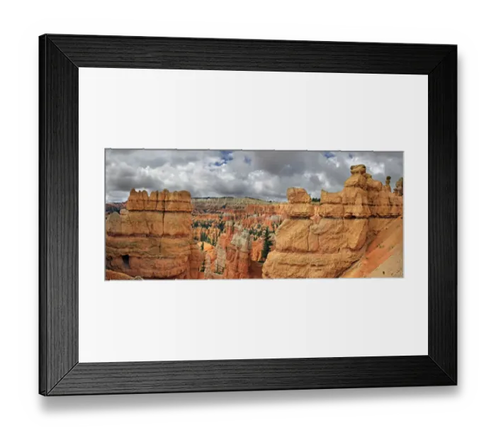 Framed Print : Queens Garden Trail with sandstone pillars or hoodoos, landscape formed by erosion, Bryce Canyon National Park, Utah, United States Framed Print : Queens Garden Trail with sandstone pillars or hoodoos, landscape formed by erosion, Bryce Canyon National Park, Utah, United States