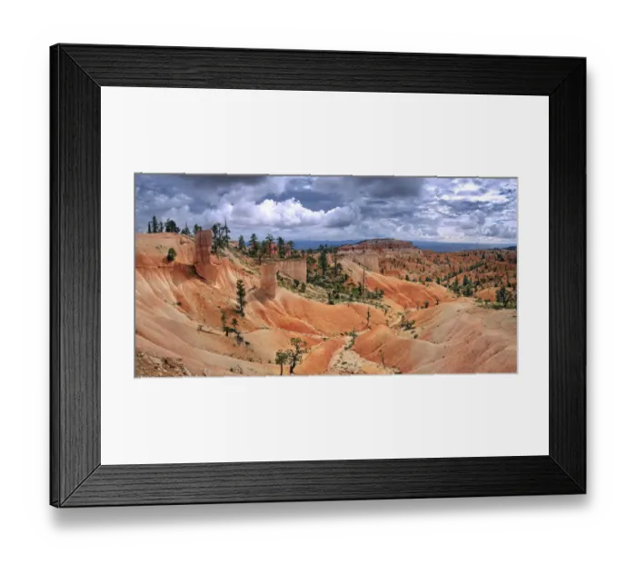 Framed Print : Queens Garden Trail with sandstone pillars or hoodoos, landscape formed by erosion, Bryce Canyon National Park, Utah, United States Framed Print : Queens Garden Trail with sandstone pillars or hoodoos, landscape formed by erosion, Bryce Canyon National Park, Utah, United States