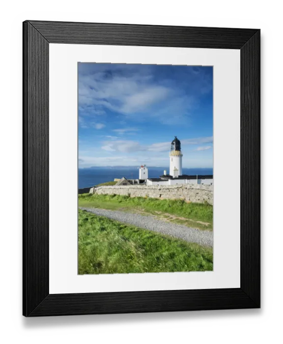 Framed Print : Dunnet Head lighthouse on the north coast of Scotland, Orkney Islands at back on the horizon, Caithness, Scotland, United Kingdom, Europe Framed Print : Dunnet Head lighthouse on the north coast of Scotland, Orkney Islands at back on the horizon, Caithness, Scotland, United Kingdom, Europe