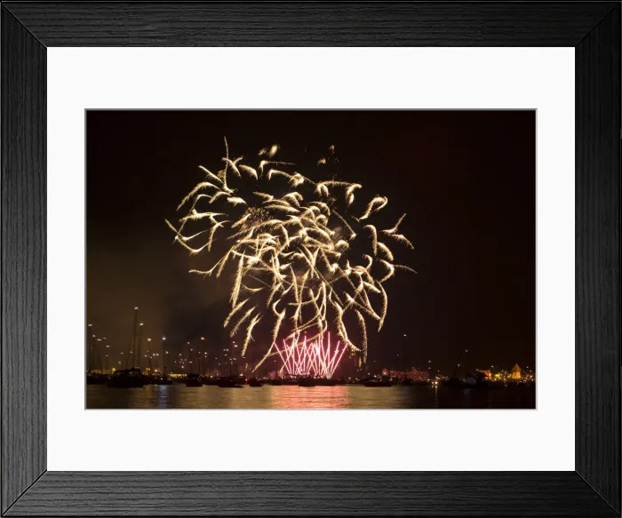 Framed Print : Fireworks during Seenachtsfest festival in Konstanz, Lake Constance, Baden-Wuerttemberg, Germany, Europe, PublicGround Framed Print : Fireworks during Seenachtsfest festival in Konstanz, Lake Constance, Baden-Wuerttemberg, Germany, Europe, PublicGround