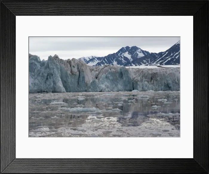 Framed Print : Green shimmering glacier front of Kongsbreen, Kongsfjorden, Ny-Alesund, Spitsbergen Island, Svalbard Archipelago, Svalbard and Jan Mayen, Norway Framed Print : Green shimmering glacier front of Kongsbreen, Kongsfjorden, Ny-Alesund, Spitsbergen Island, Svalbard Archipelago, Svalbard and Jan Mayen, Norway