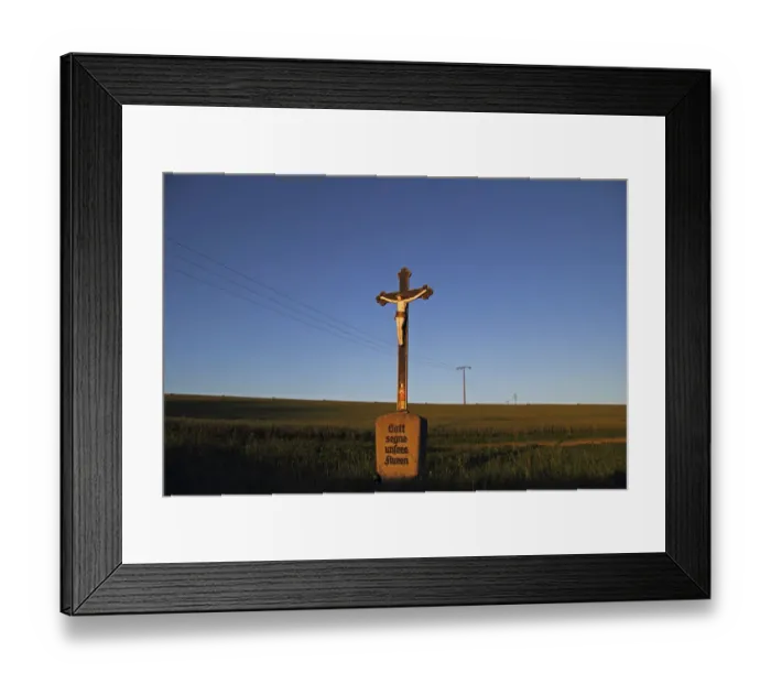 Framed Print : Wayside cross, Upper Swabian landscape, Upper Swabia, Baden-Wuerttemberg, Germany, Europe Framed Print : Wayside cross, Upper Swabian landscape, Upper Swabia, Baden-Wuerttemberg, Germany, Europe