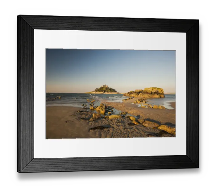 Framed Print : Sandy beach, island of St. Michaels Mount at back, Marazion, Cornwall, England, United Kingdom Framed Print : Sandy beach, island of St. Michaels Mount at back, Marazion, Cornwall, England, United Kingdom