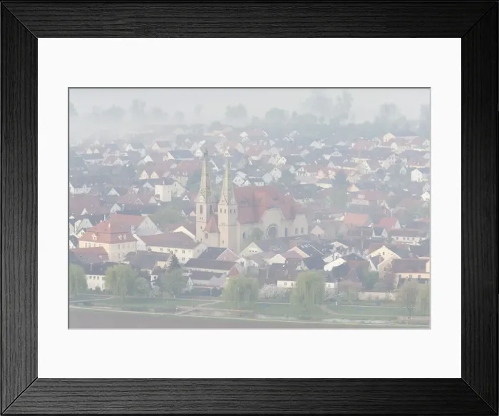 Framed Print : Hirschberg Palace, Beilngries, Altmuehltal valley, Bavaria, Germany, Europe