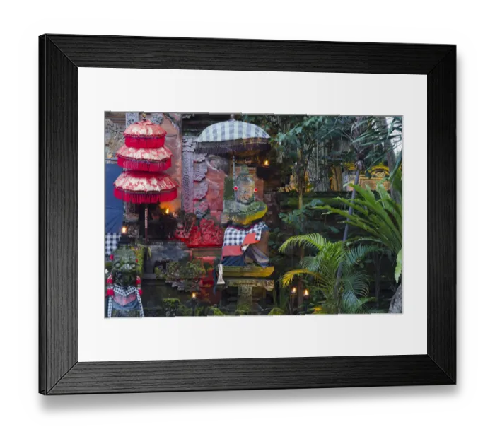 Framed Print : Stone figure, temple guards in the Pura Dalem Agung Padangtegal Temple, Ubud, Bali, Indonesia Framed Print : Stone figure, temple guards in the Pura Dalem Agung Padangtegal Temple, Ubud, Bali, Indonesia