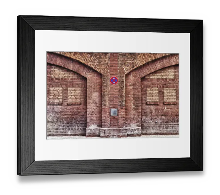 Framed Print : Brickwork, wall, with a no stopping sign, Berlin, Germany, Europe Framed Print : Brickwork, wall, with a no stopping sign, Berlin, Germany, Europe