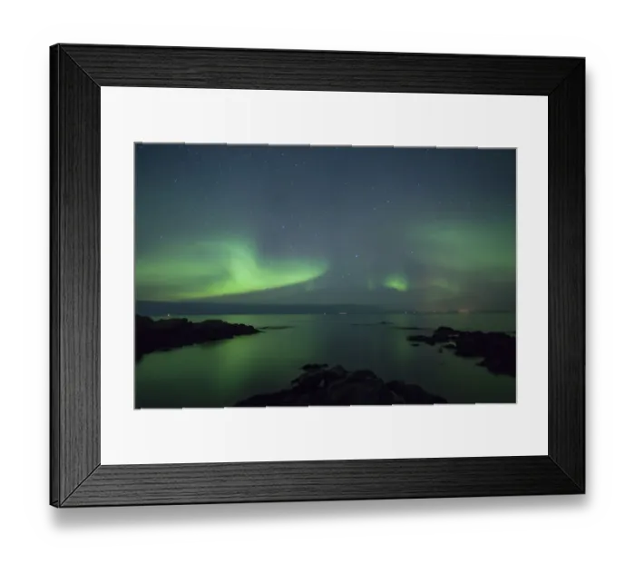 Framed Print : Northern lights, aurora borealis, on a winters night on the coast of Hov, Lofoten, Norway Framed Print : Northern lights, aurora borealis, on a winters night on the coast of Hov, Lofoten, Norway